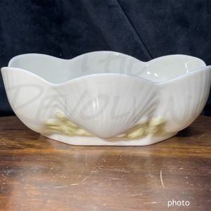 Belleek Porcelain 5” Ivory Shell Bon Bon Dish 7th Mark 1980-1993